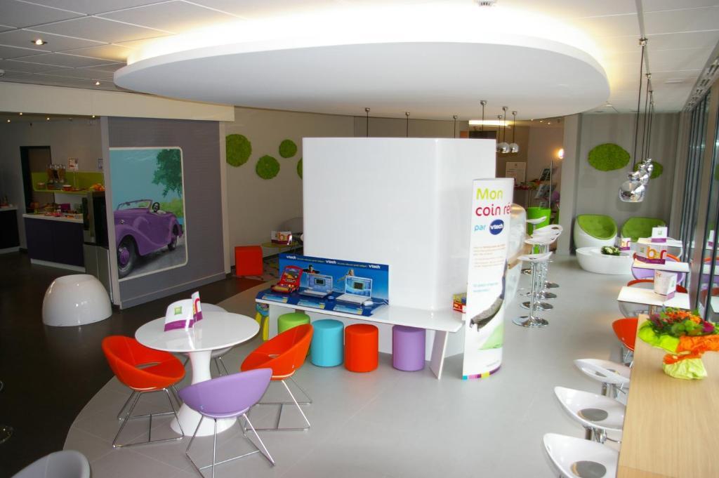 Ibis Styles Montbeliard Hotel Buitenkant foto